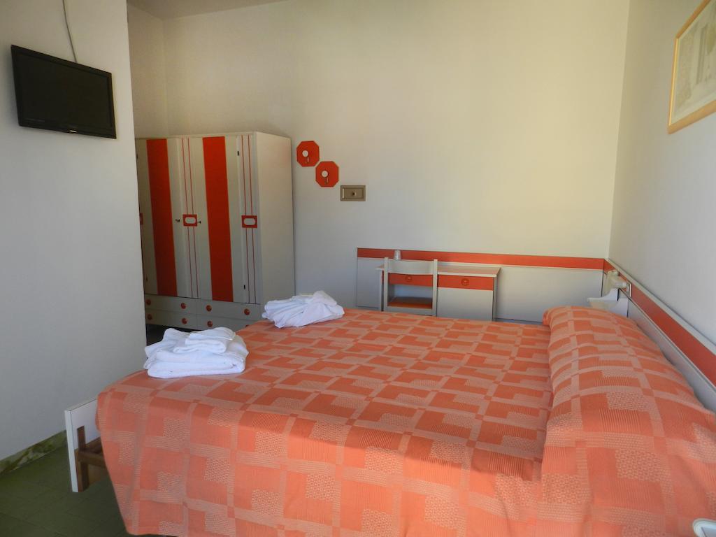 Hotel Michelangelo Bellaria-Igea Marina Rum bild